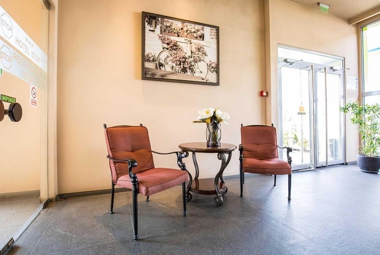 Imagine hotel Stop orasul Brasov 6