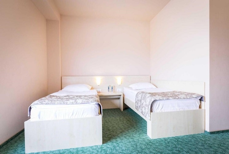 Imagine hotel Stop orasul Brasov 8